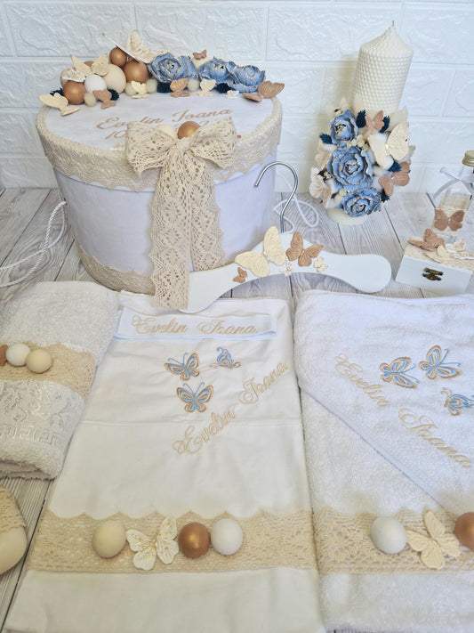 Trusou personalizat + Cutie cu tematica Bujori cu Fluturi - MiLuna Handmade