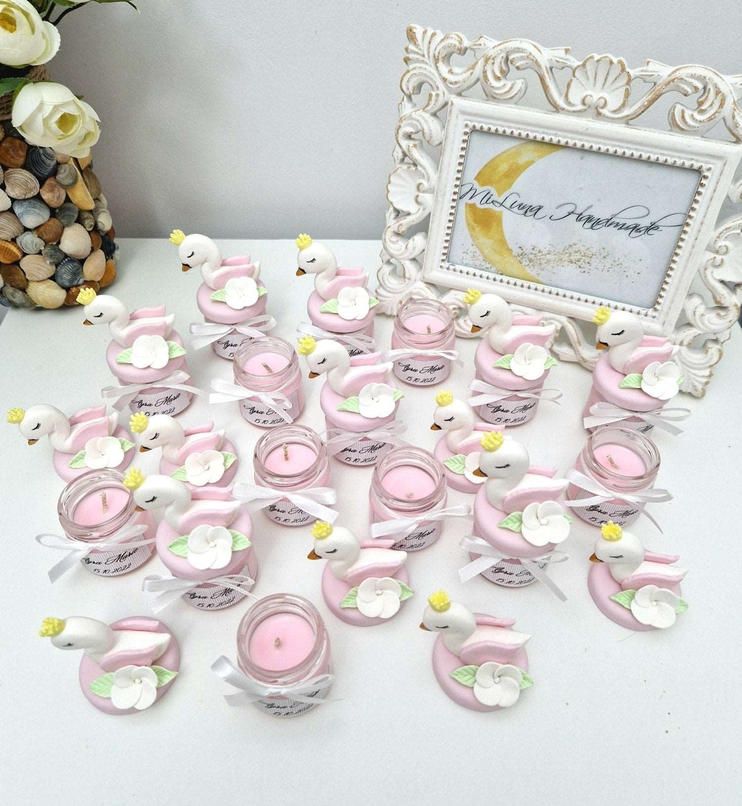 Marturie pentru botez lumanare din ceara - Lebada - MiLuna Handmade