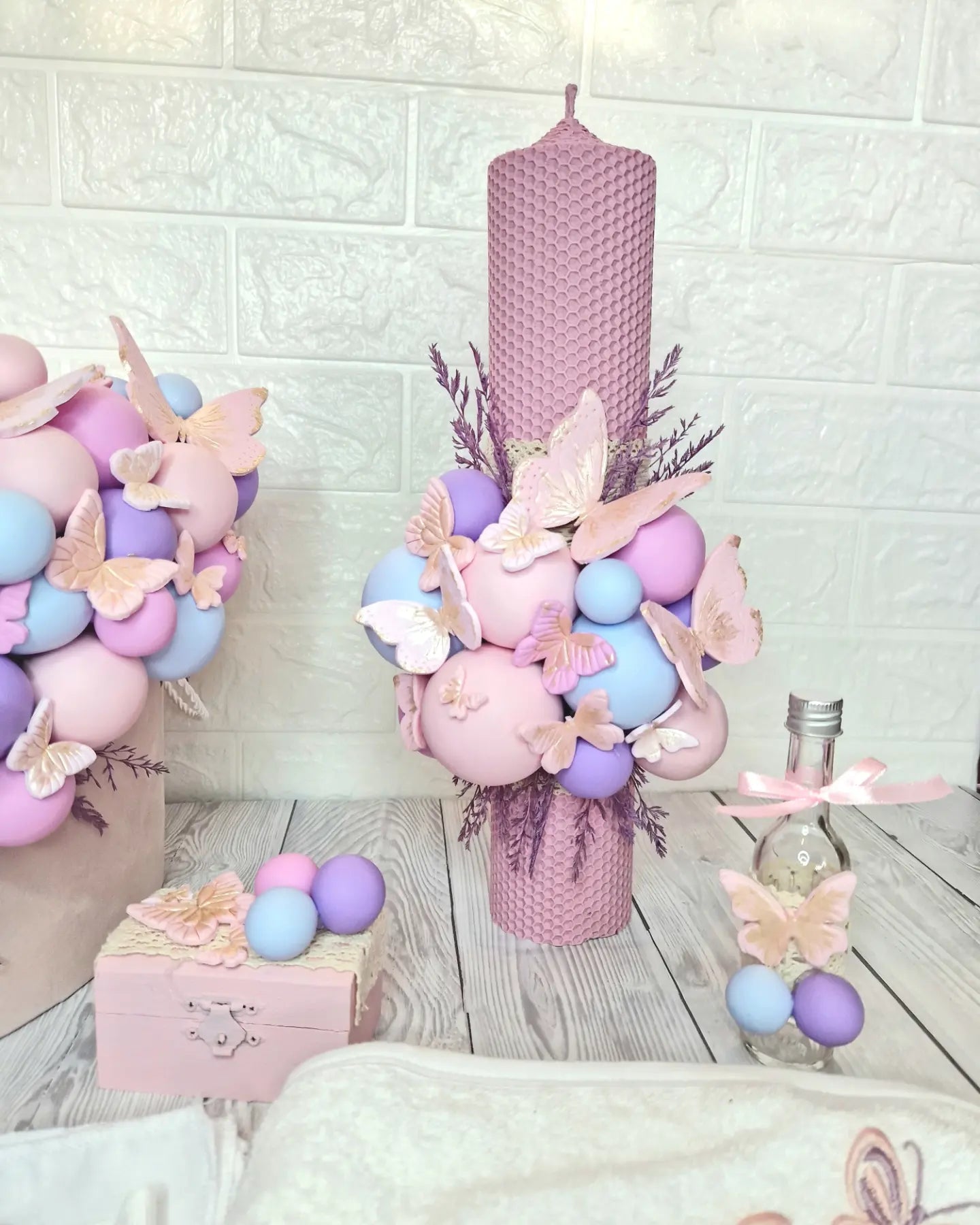 Trusou personalizat + Cutie cu tematica Butterfly - MiLuna Handmade