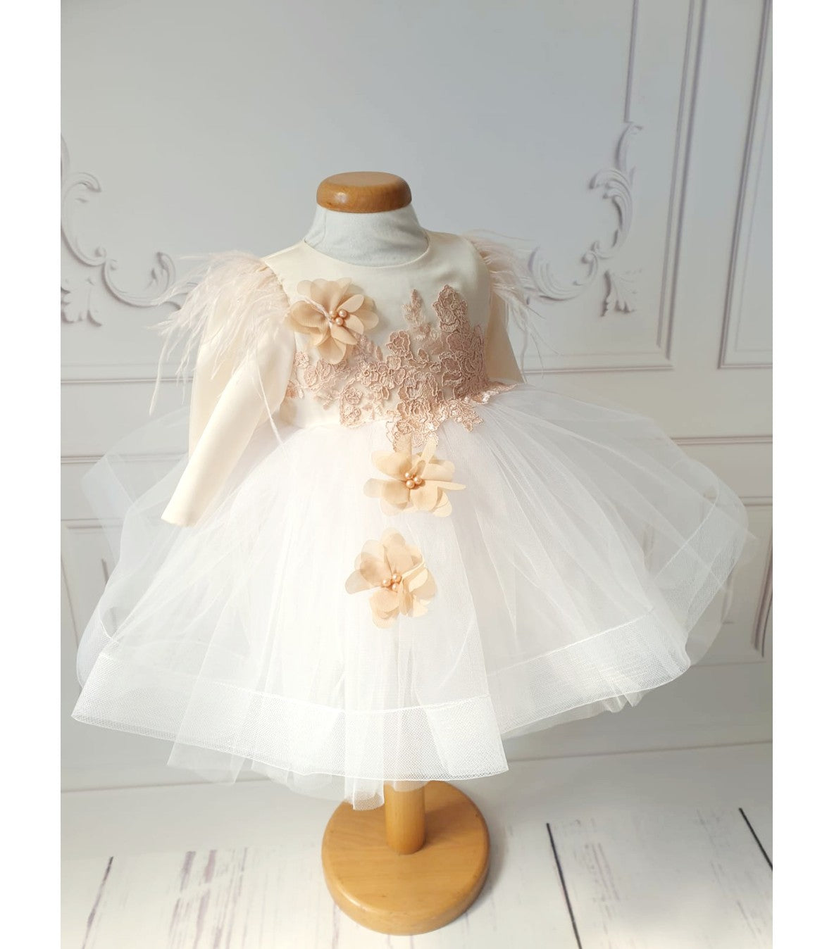 Flores rochita botez cu flori aplicate - MiLuna Handmade
