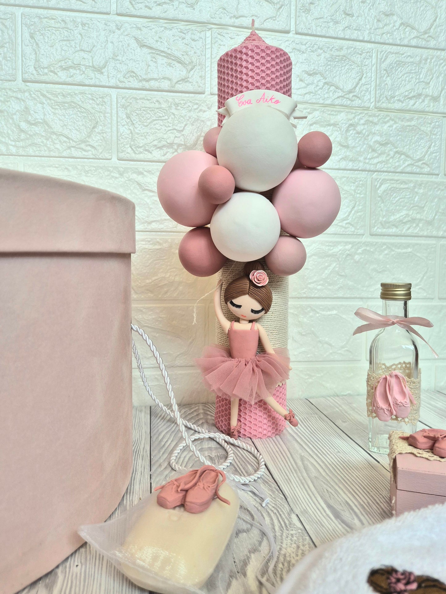 Lumanare de botez din ceara naturala cu Balerina - MiLuna Handmade