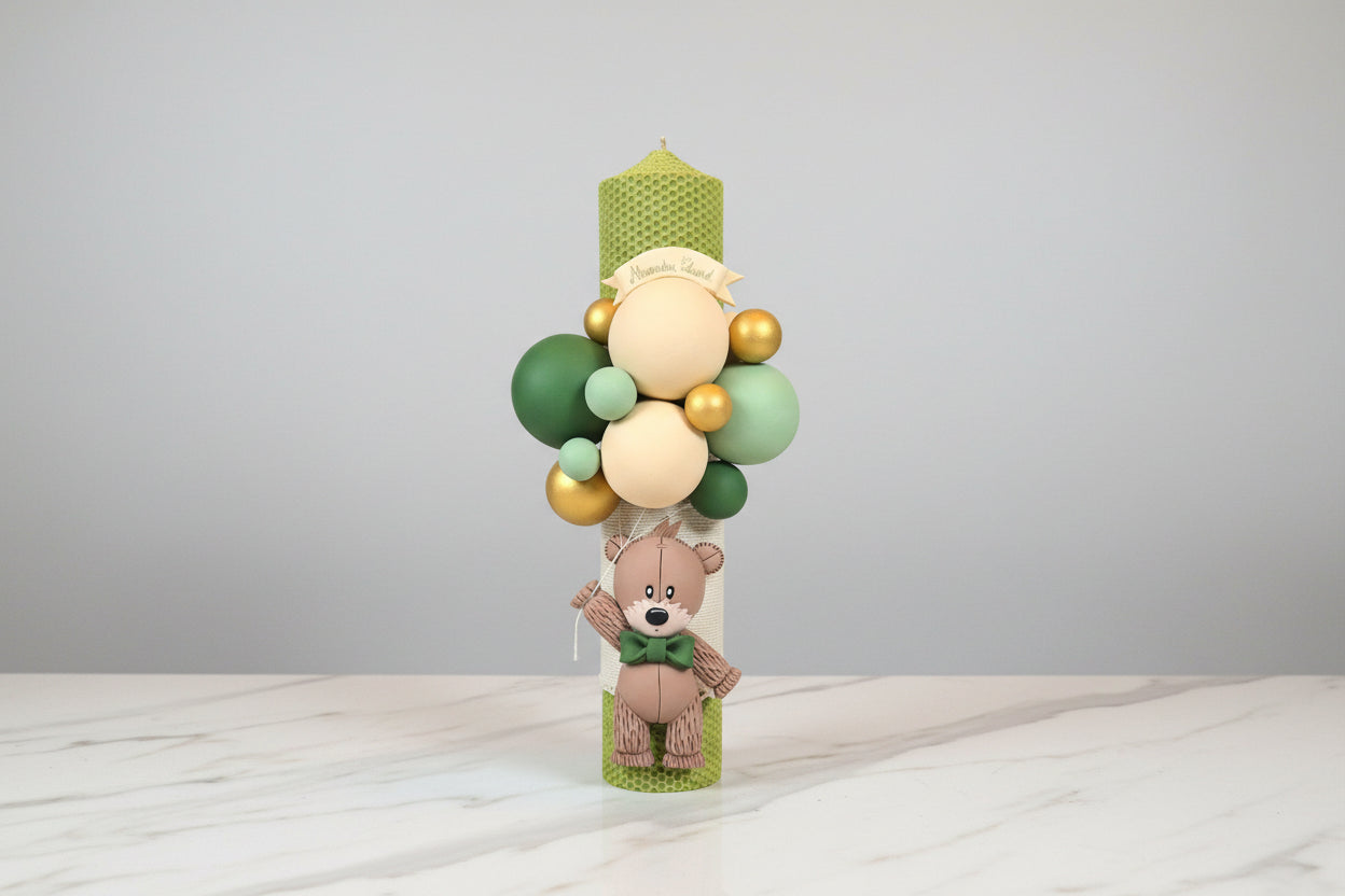 Lumanare de botez din ceara naturala, Teddy Bear, verde fistic - MiLuna Handmade