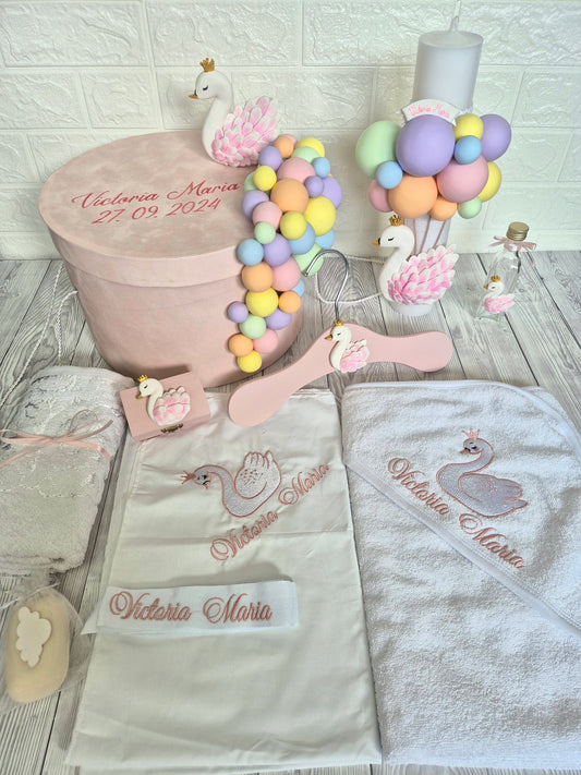 Trusou personalizat + Cutie cu tematica Lebada Multicolor