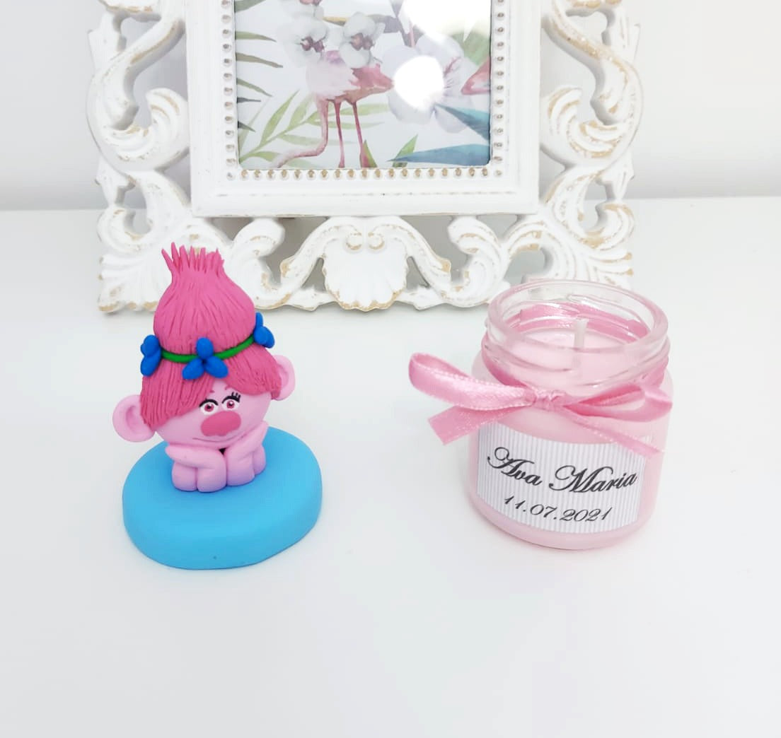 Marturie pentru botez lumanare din ceara Tematica Trolls - Poppy - MiLuna Handmade