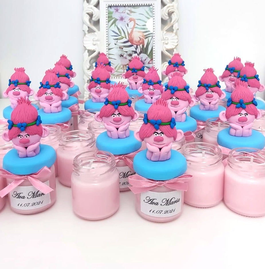 Marturie pentru botez lumanare din ceara Tematica Trolls - Poppy - MiLuna Handmade