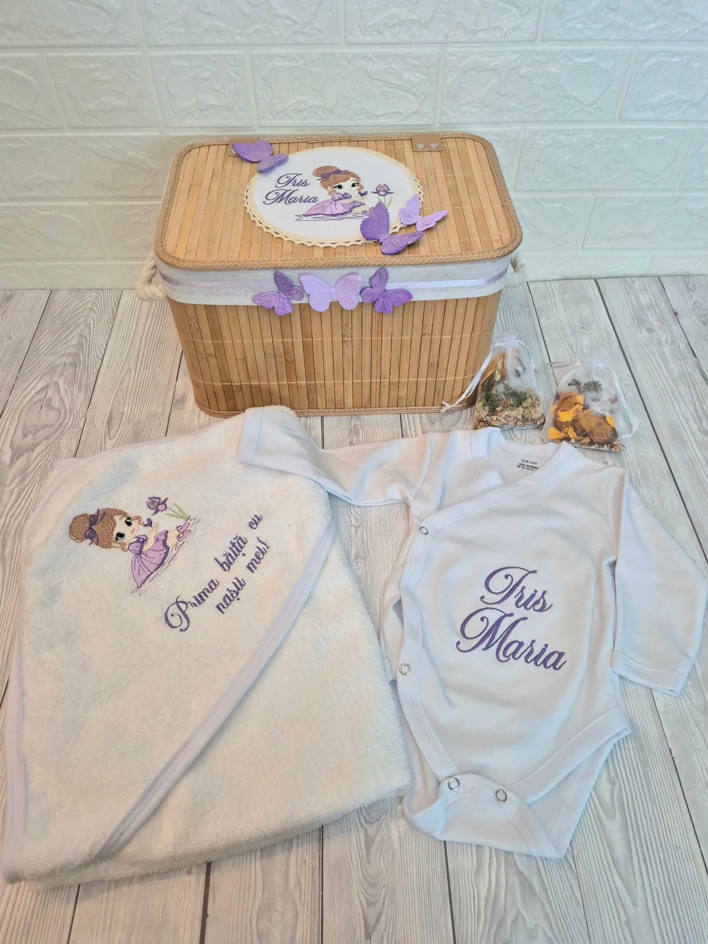 Set Prima Băiță cu Nașii Mei Fetita cu Iris - MiLuna Handmade