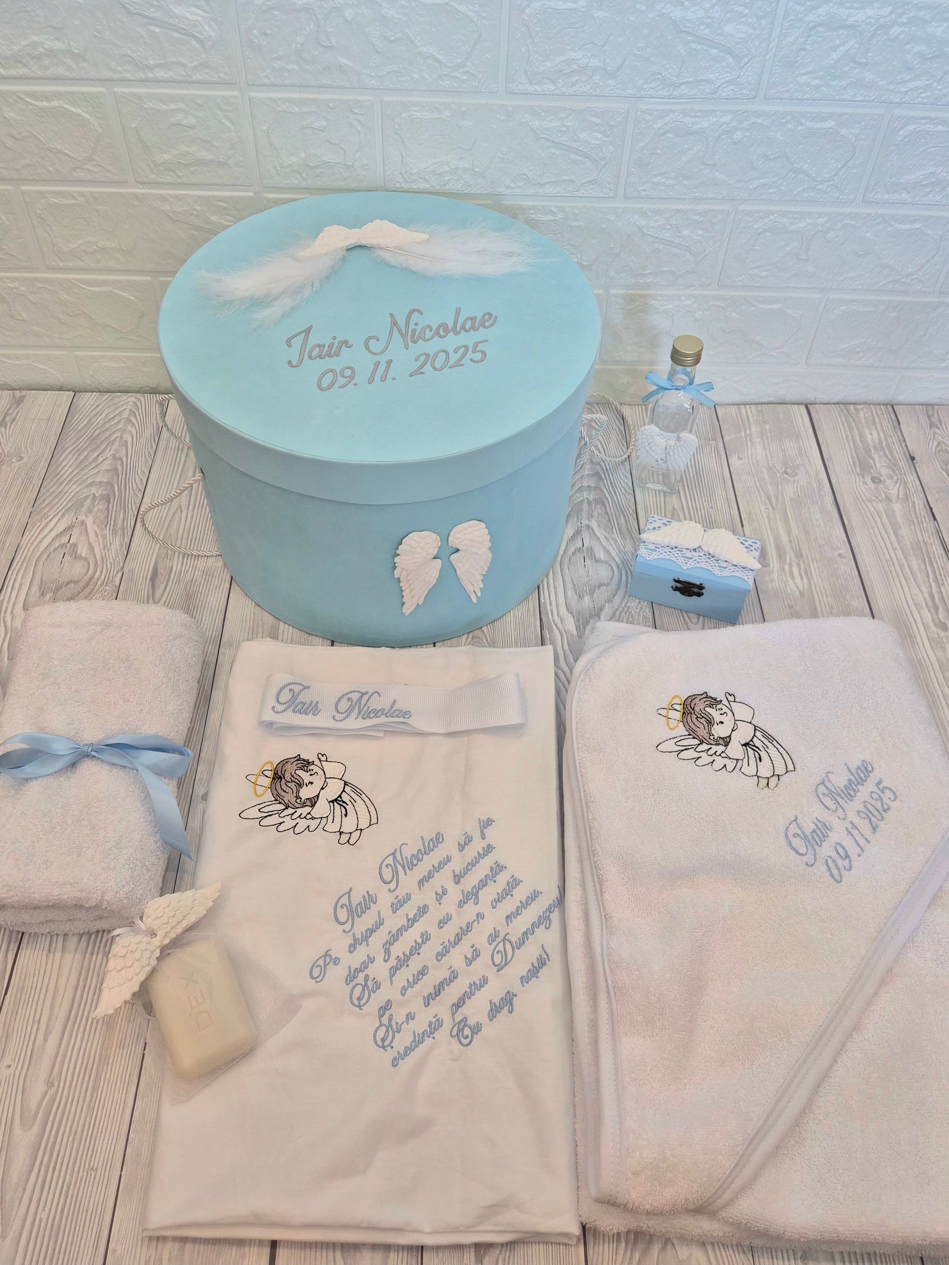 Trusou personalizat + Cutie cu tematica Ingeras - MiLuna Handmade