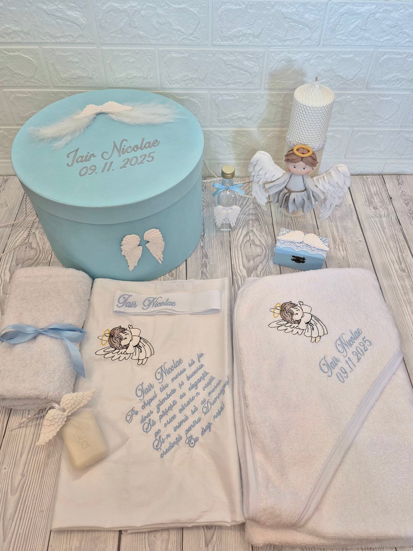 Trusou personalizat + Cutie cu tematica Ingeras - MiLuna Handmade